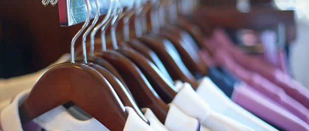 Retail Vintage to Vogue Clothing Washington